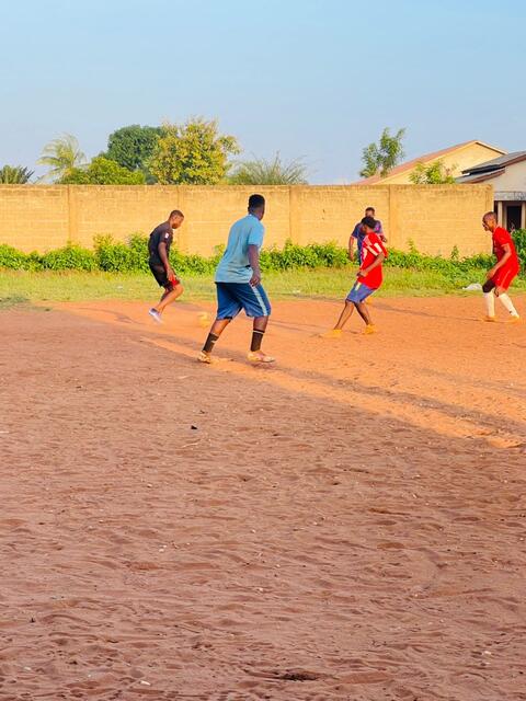FOOTBALL5