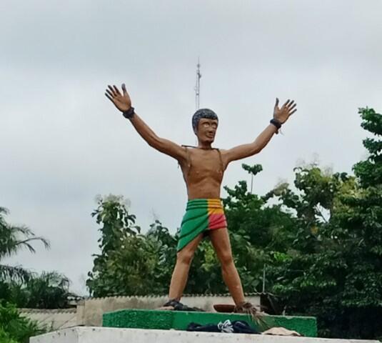 BENIN BRAEK THE ROAP